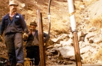 2.2.3. vertikal Rammen von Eisenbahnschienen 2.2.3. vertikal Rammen von Eisenbahnschienen